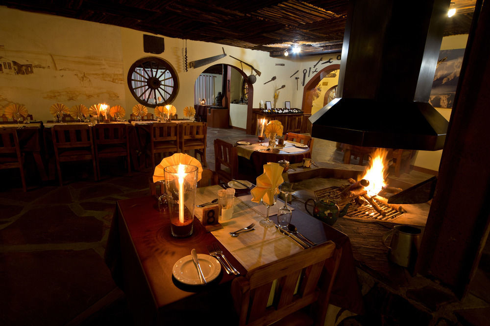 Gondwana Canyon Lodge Kanebis Ngoại thất bức ảnh