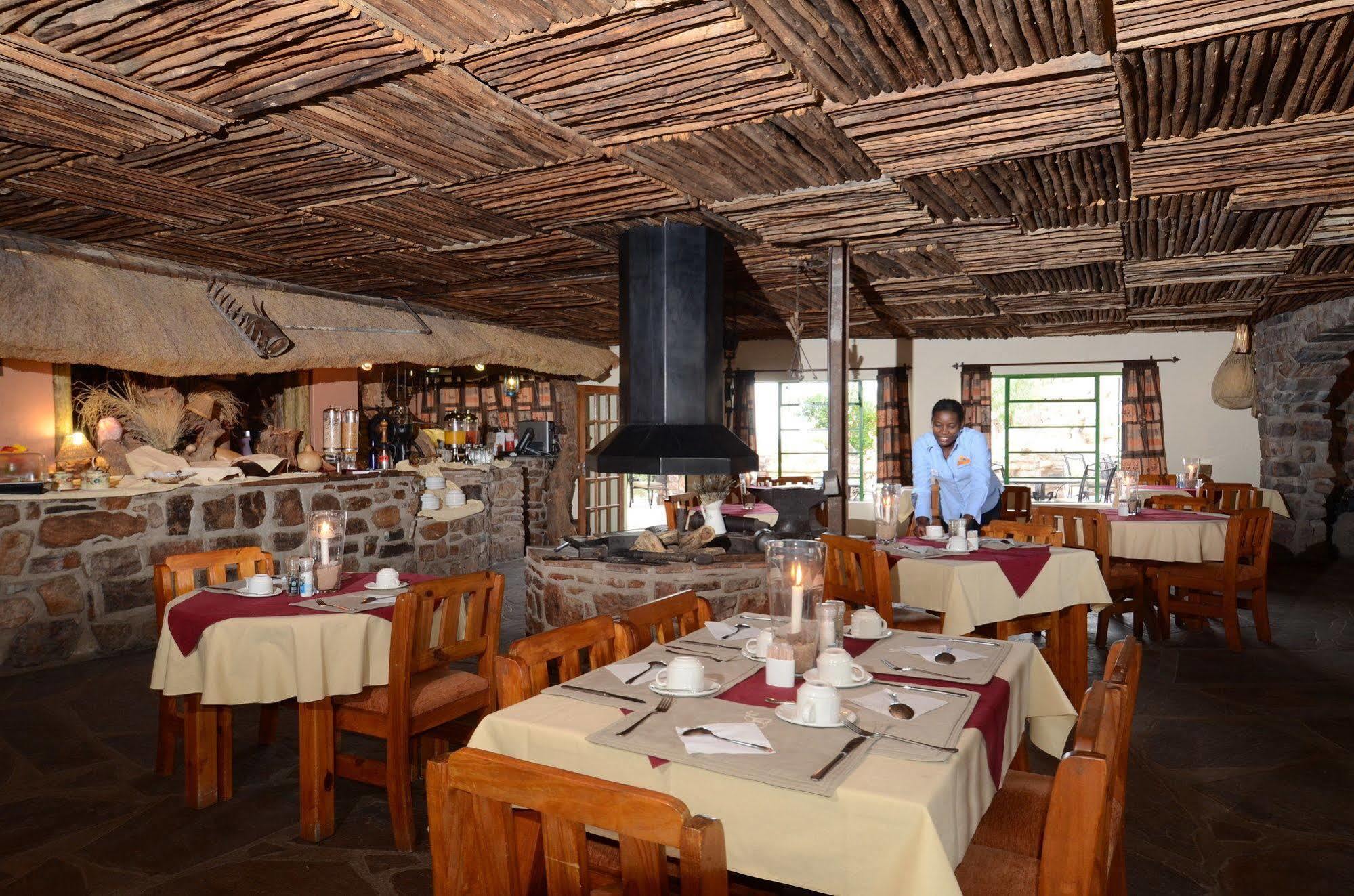 Gondwana Canyon Lodge Kanebis Ngoại thất bức ảnh